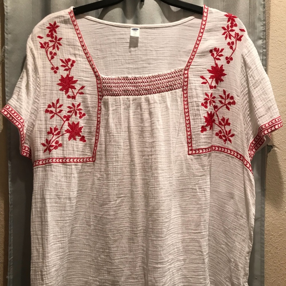 Old Navy relaxed embroidered swing top, XXL